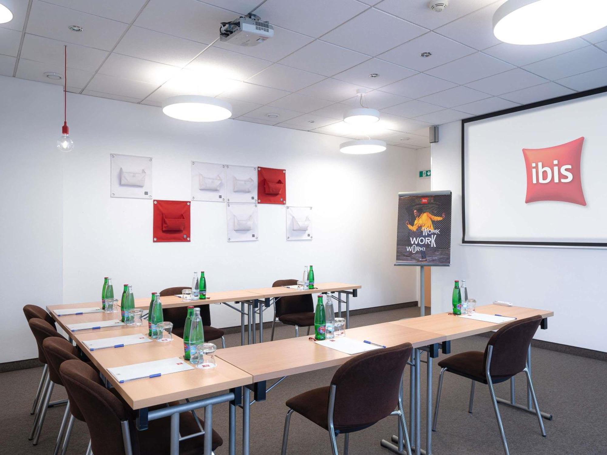 Ibis Praha Wenceslas Square — Photos 2